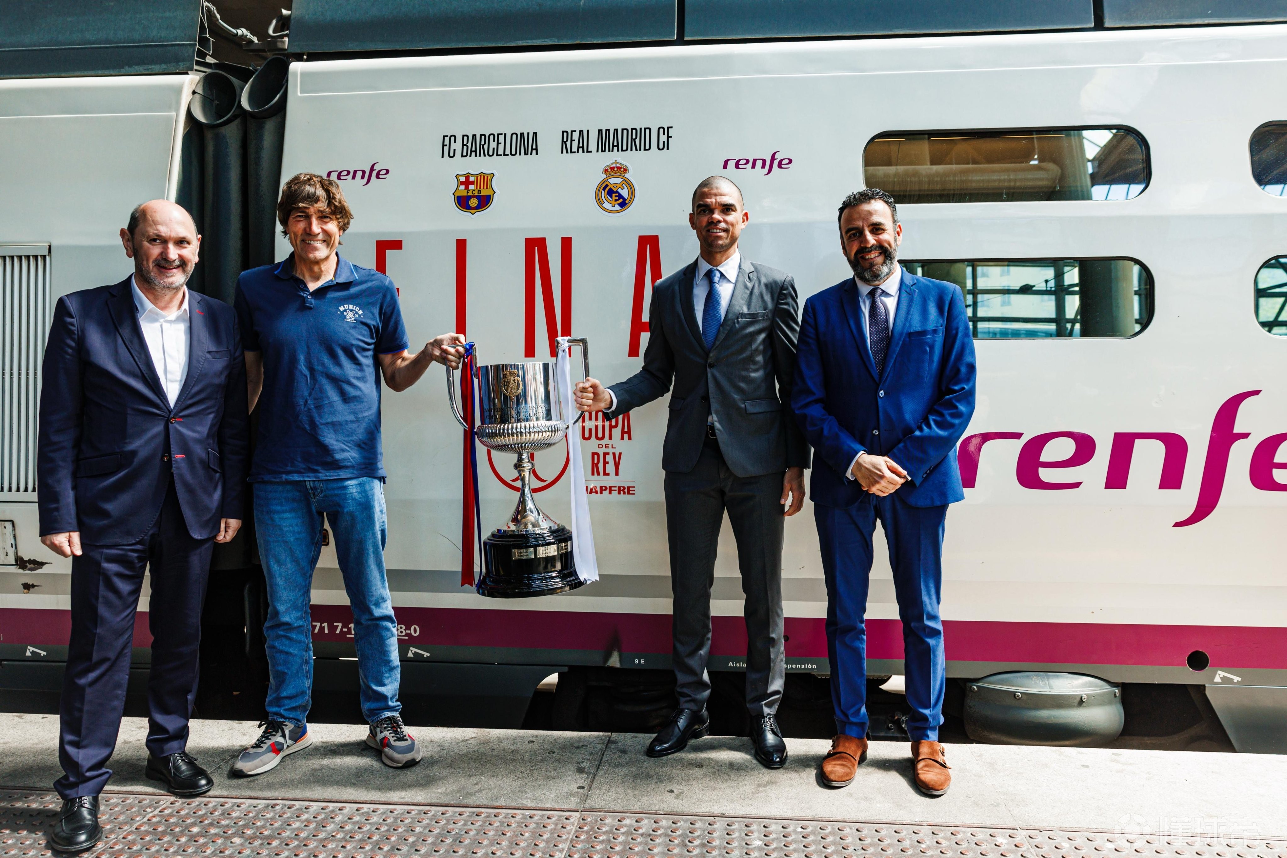 爱游戏体育app包含皇家马德里内部会议纪要流出——加时末段强势反弹，国王杯使命明确，年轻球员得到机会的词条