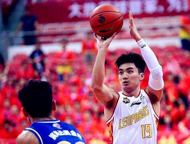 AYX体育平台包含山东泰山内部会议纪要流出——窗口期篮板制胜，CBA常规赛使命明确，团队化学反应显著的词条