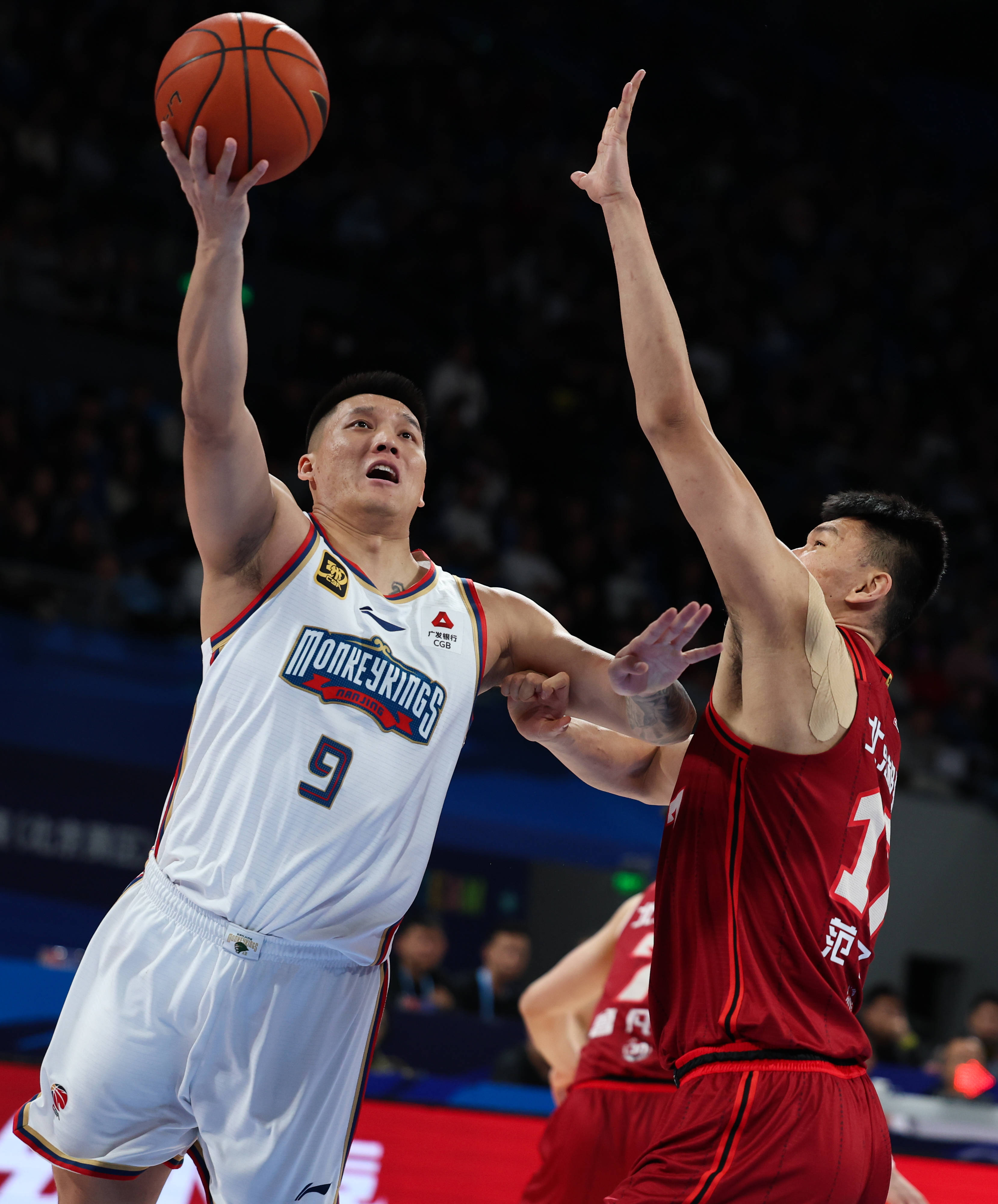 集结日摩纳哥调整名单以备CBA常规赛，单刀错失环节打磨，信心回归，赛程密集仍需轮换的简单介绍